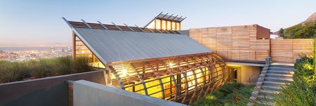 Wohnhaus Kapstadt Dachsystem blaugrau RHEINZINK Wohnhaus Kapstadt Dachsystem blaugrau RHEINZINK