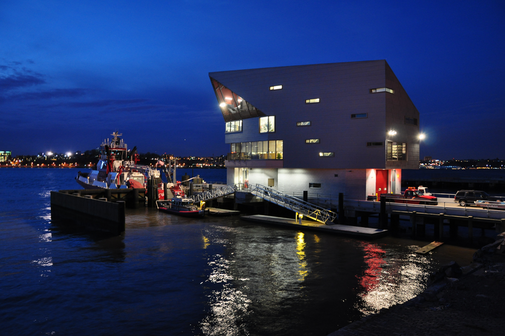 Pier 53 Fireboat House