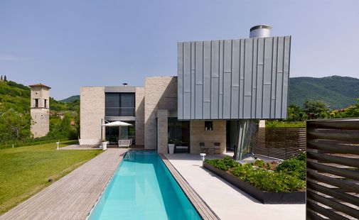 Winegrape House Winegrape House