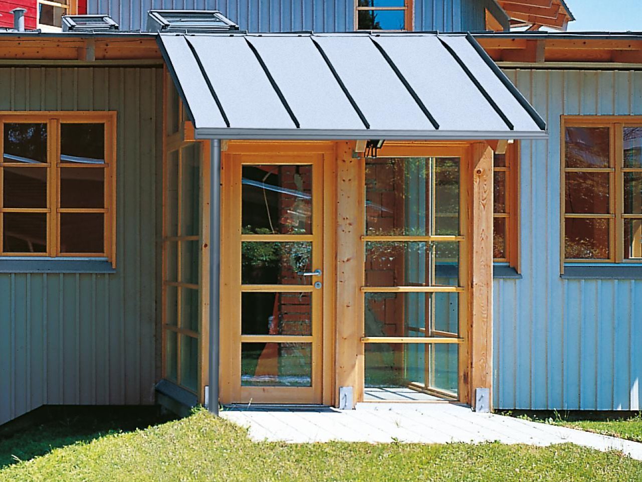 Die optimale Balkon-Steckrinne für kleine Flächen |RHEINZINK